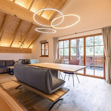 Penthouse Preber Apartment